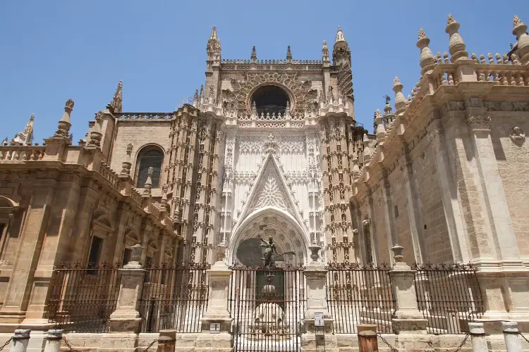 Visita Guiada de la Catedral de Sevilla (Tour en Español)